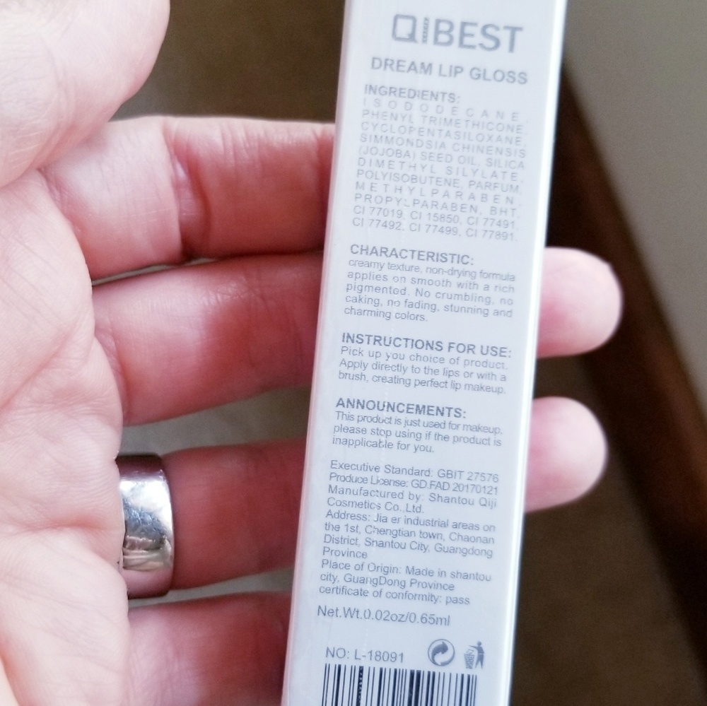 Deep Berry Matte Lip Color - Picture 5 of 5
